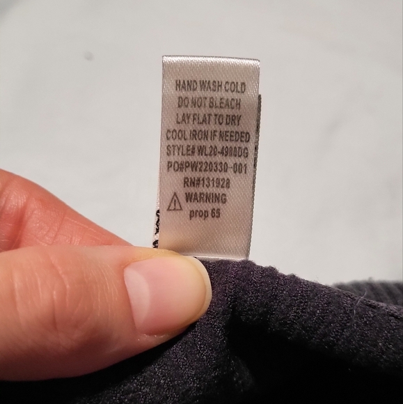 Black Ribbed Tank Top - Picture 5 of 5